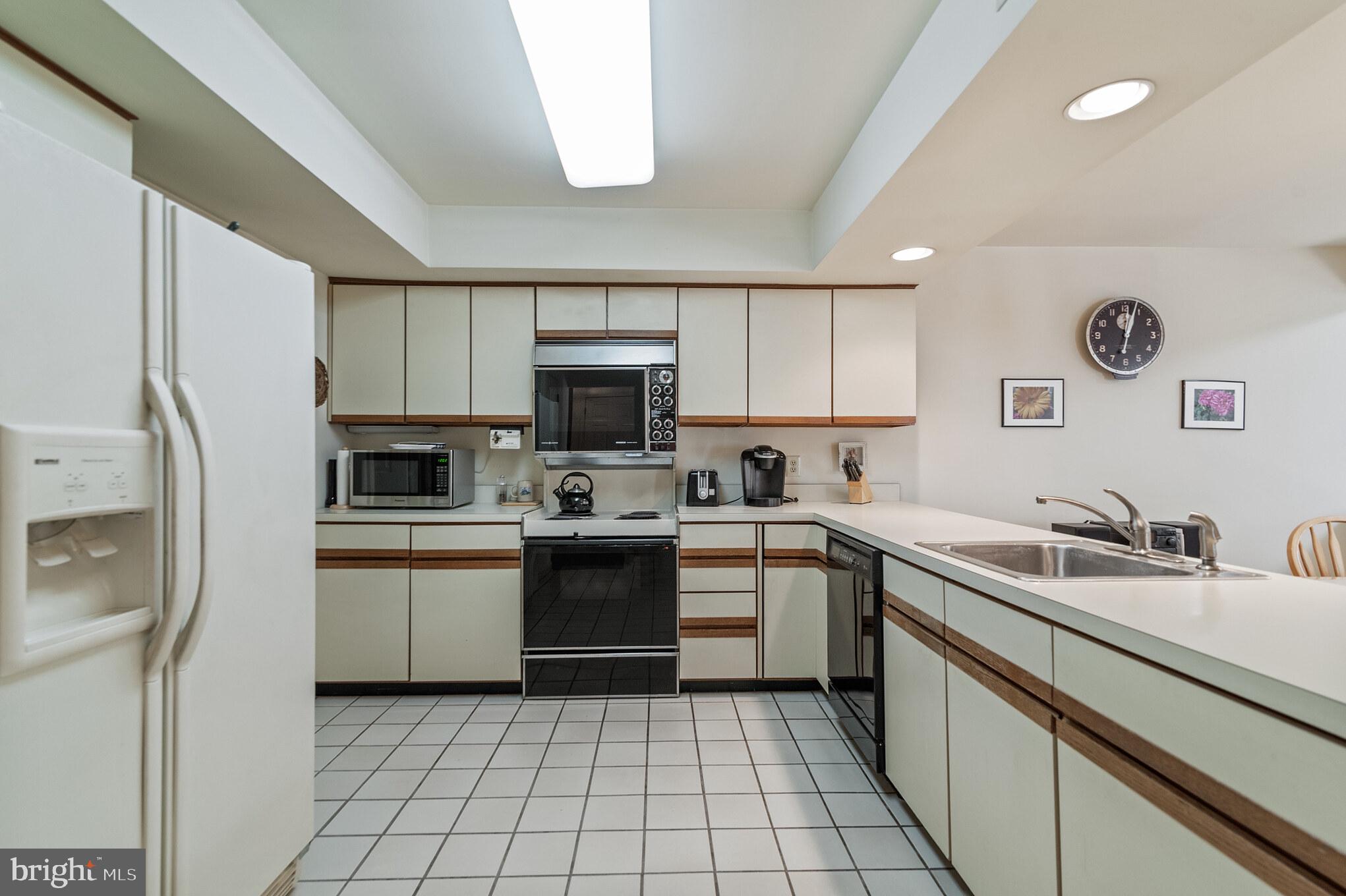 187 Fox Run Road Ambler, PA 19002 - Photo 8 of 23