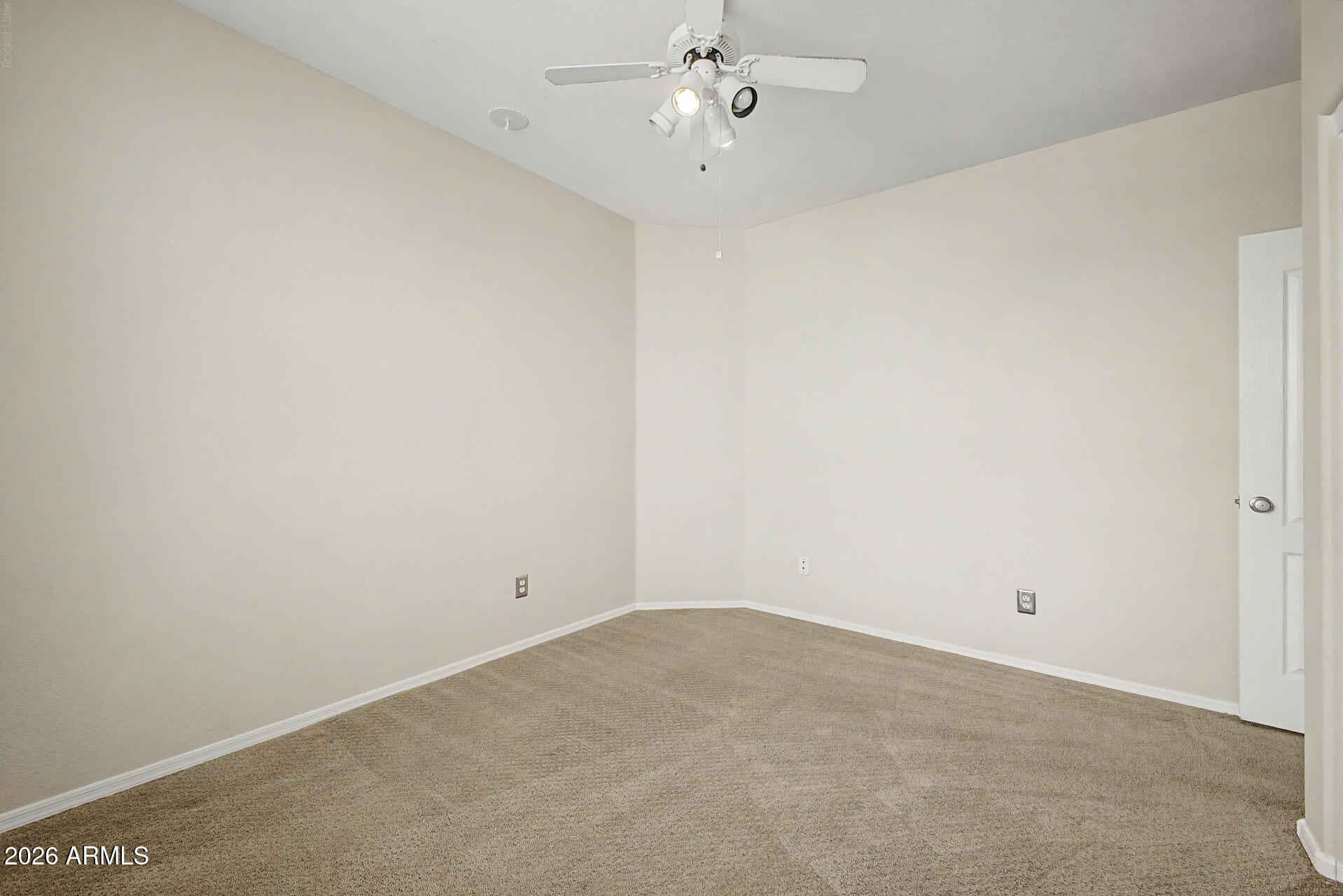 4319 East Tether Trail Phoenix, AZ 85050 - Photo 26 of 41
