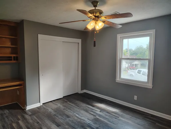 $264,900 | 108 Young Avenue, Lafayette, TN 37083