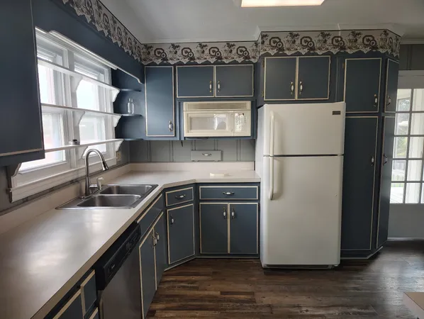 $264,900 | 108 Young Avenue, Lafayette, TN 37083