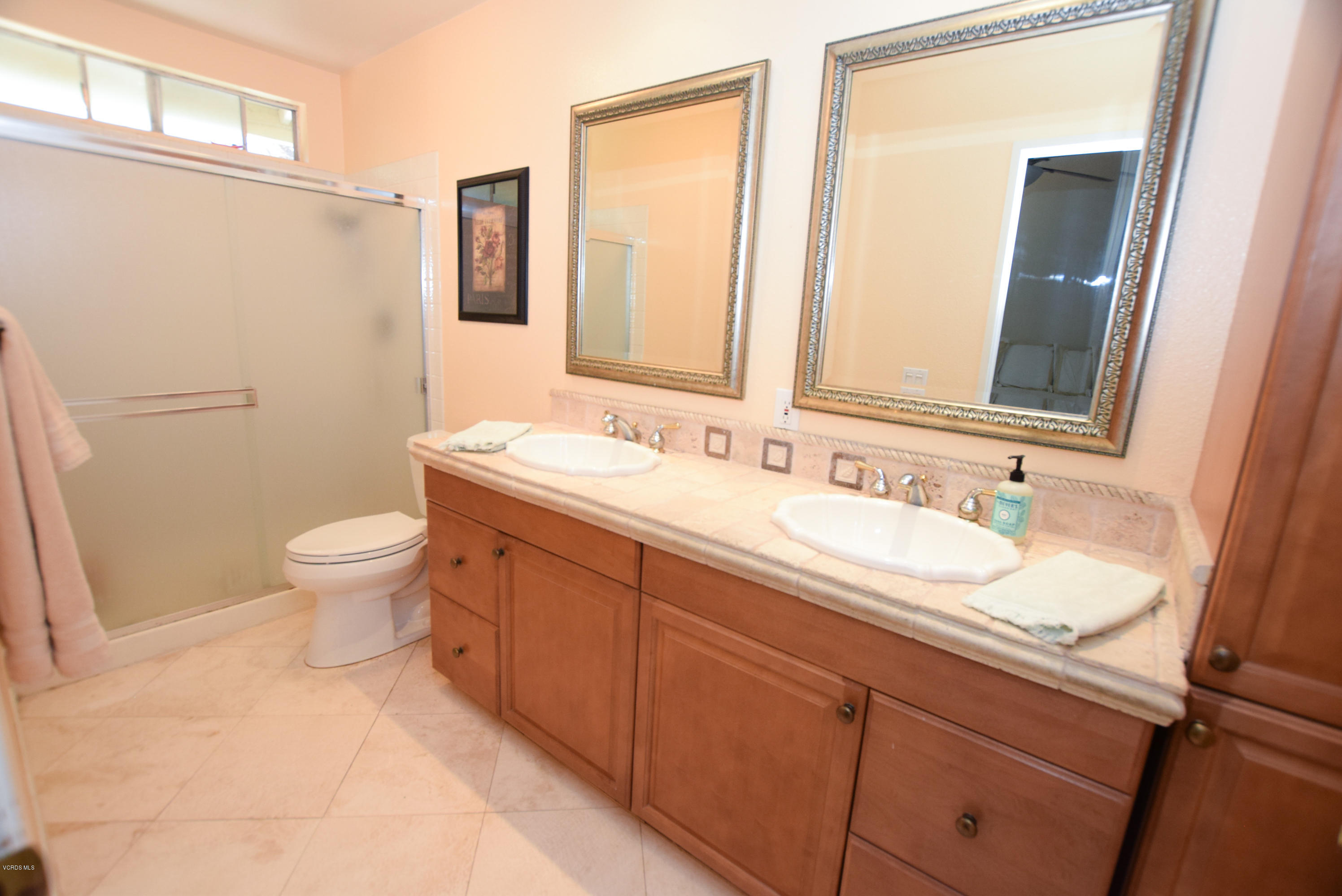 13133 East Annette Street Moorpark, CA 93021 - Photo 14 of 20 13133 annette (12 of 19)