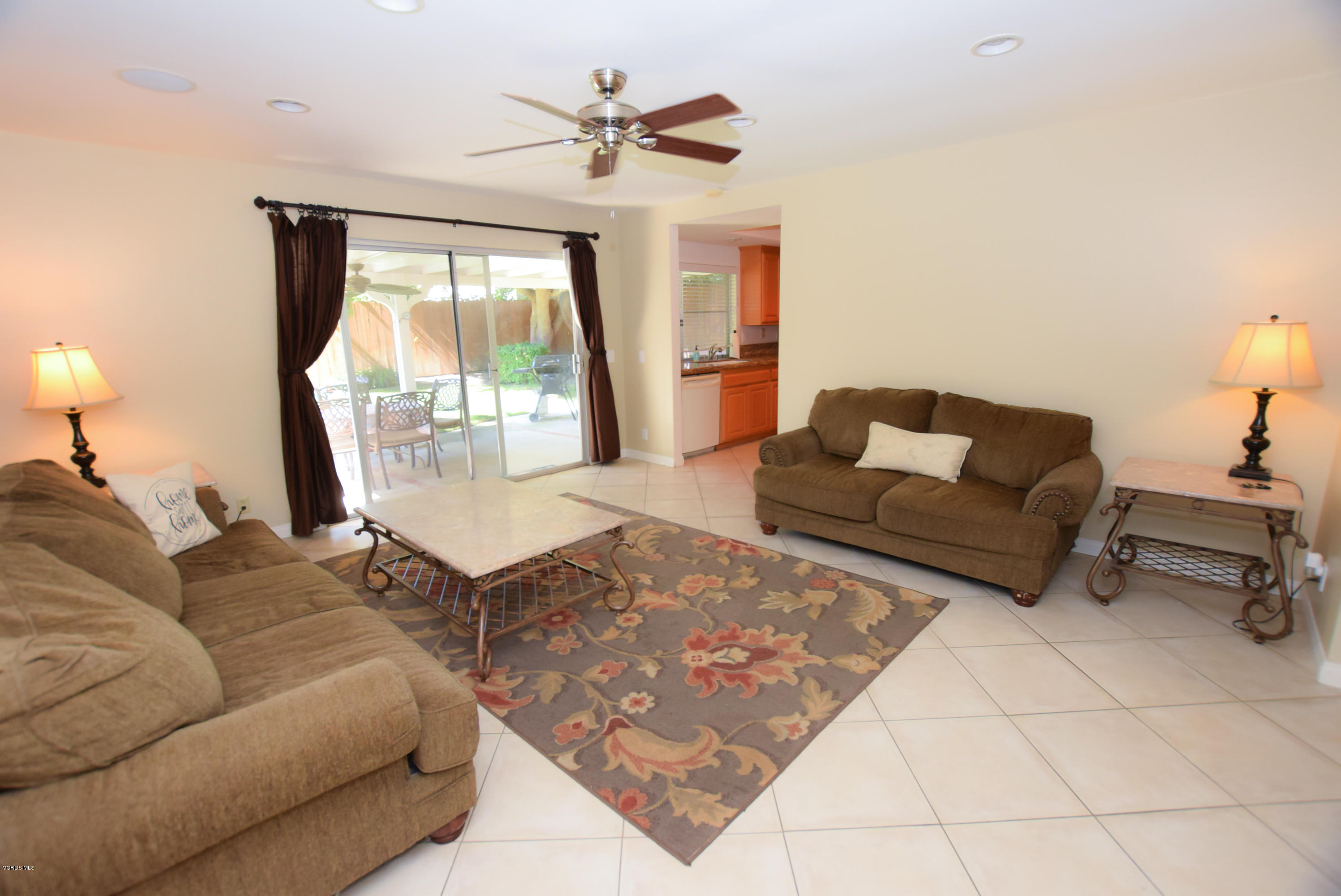 13133 East Annette Street Moorpark, CA 93021 - Photo 4 of 20 13133 annette (7 of 19)