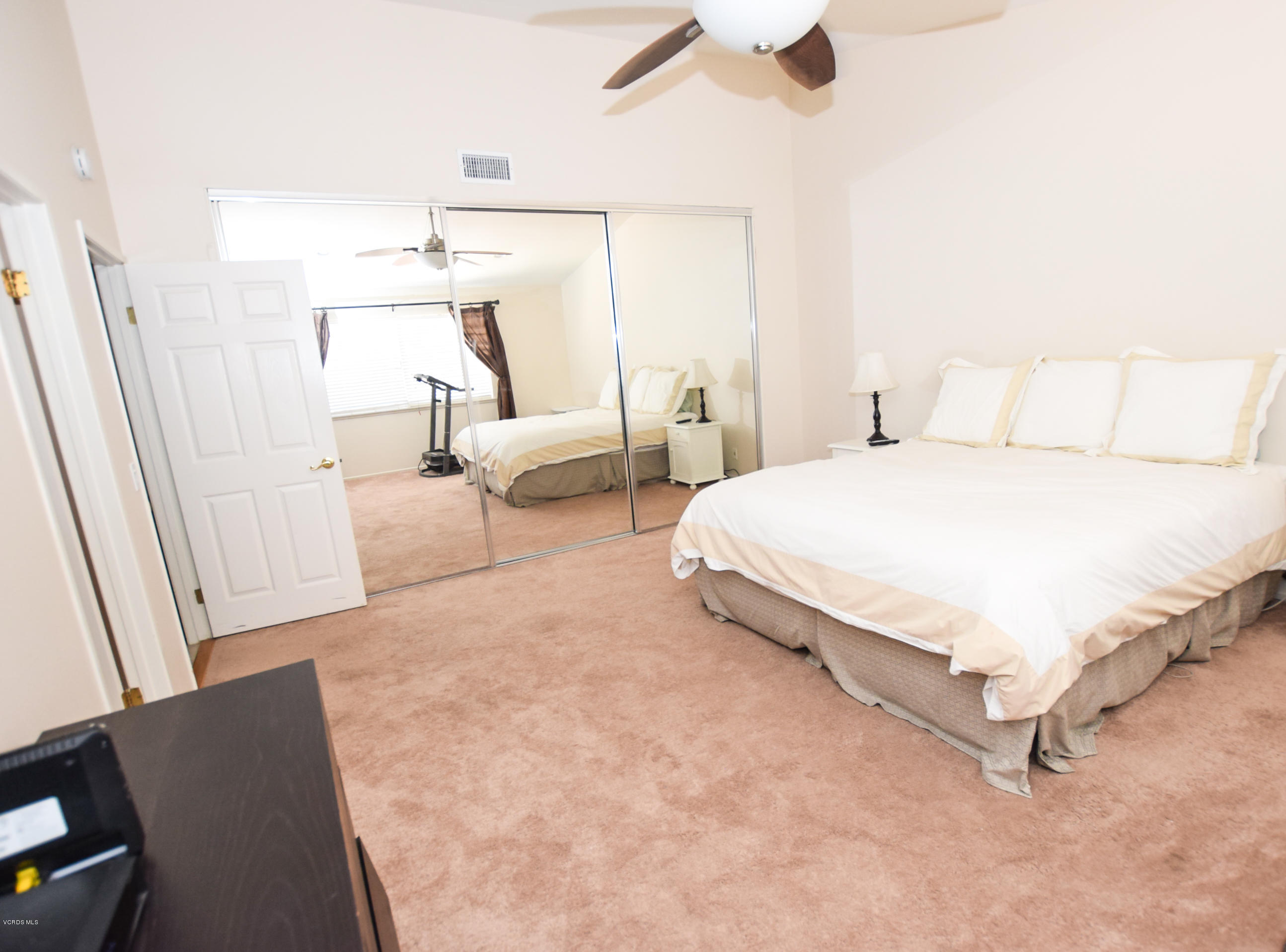 13133 East Annette Street Moorpark, CA 93021 - Photo 8 of 20 13133 annette (11 of 19)