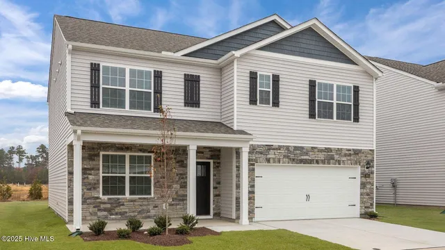 $361,460 | 1604 Stonebriar Drive, Winterville, NC 28590