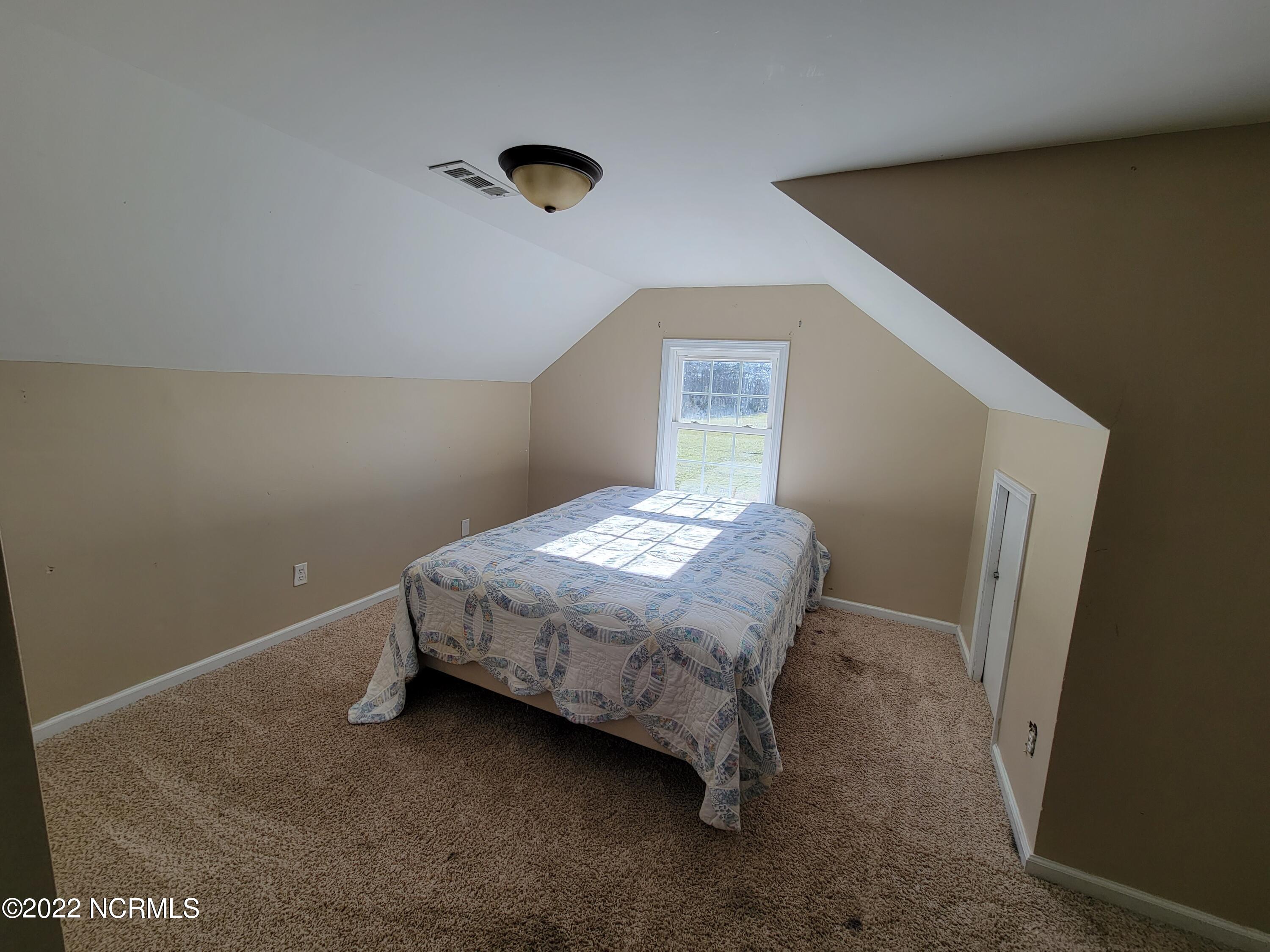 417 Fountaintown Road Beulaville, NC 28518 - Photo 21 of 24 20220112_102606