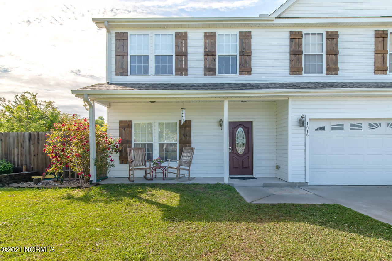 1616 Riggs Road Maysville, NC 28555 - Photo 5 of 54 4