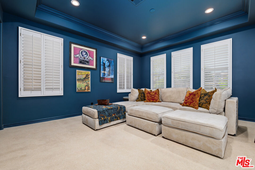 25514 Brighton Place Stevenson Ranch, CA 91381 - Photo 4 of 44