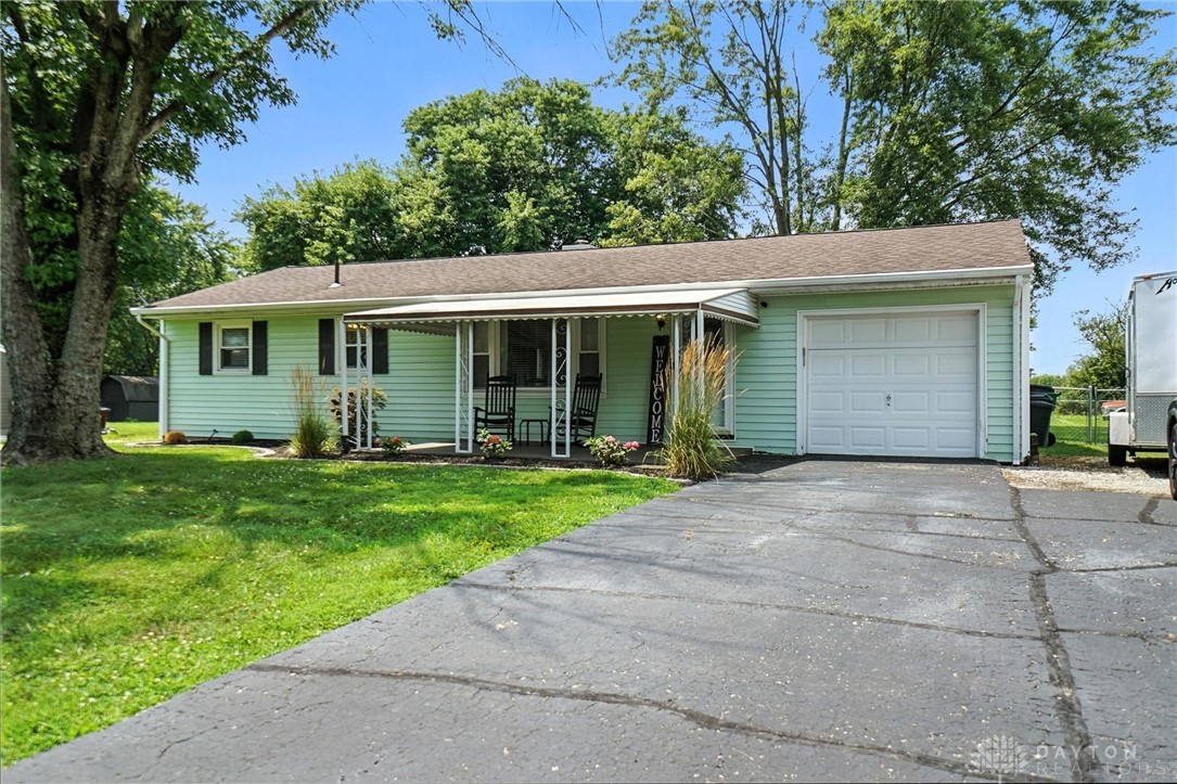 5325 Robinson Vail Road Franklin, OH 45005 - Photo 1 of 45 Gallery Image 1