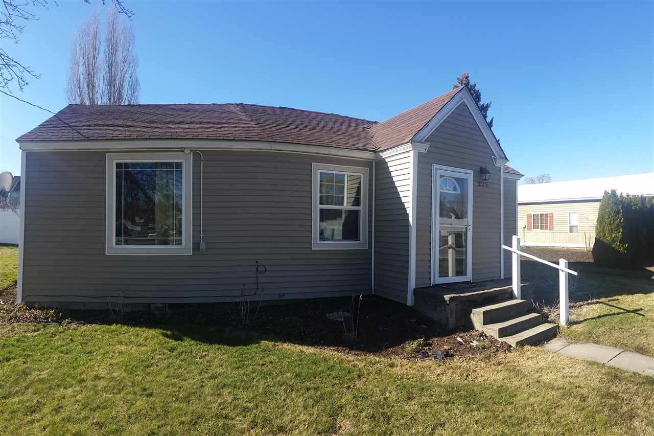 225 North Main Street Spangle, WA 99031 - Photo 1 of 20 Gallery Image 1