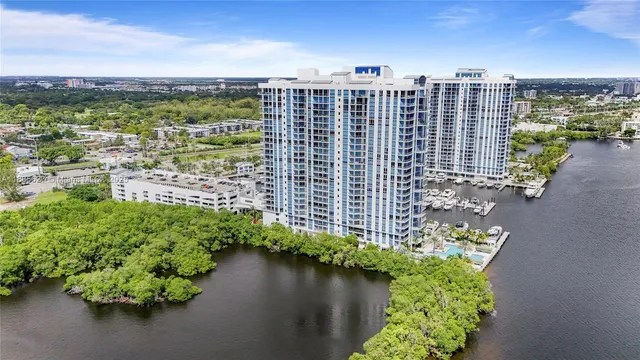 $1,375,000 | 17111 Biscayne Boulevard, Unit 401, North Miami Beach, FL 33160