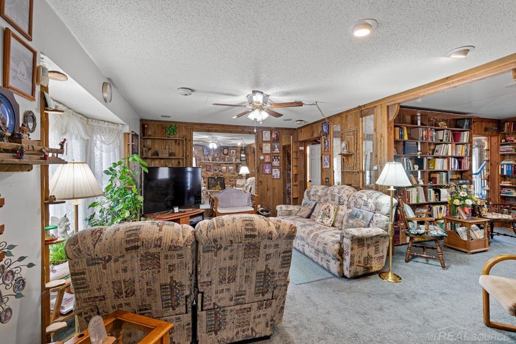 6186 Hunters Creek Road Imlay City, MI 48444 - Photo 7 of 53 50127321-6.JPG