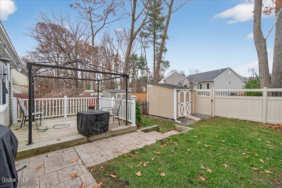 22 Haystack Road East Clifton Park, NY 12065 - Photo 24 of 25 24