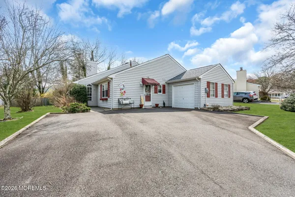 $578,000 | 46 Pilgrim Avenue, Tinton Falls, NJ 07753