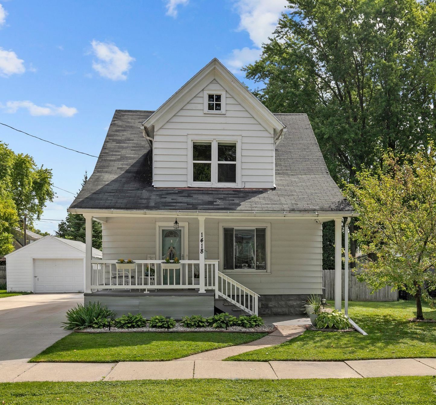 1418 North Appleton Street Appleton, WI 54911 - Photo 1 of 1 Gallery Image 1