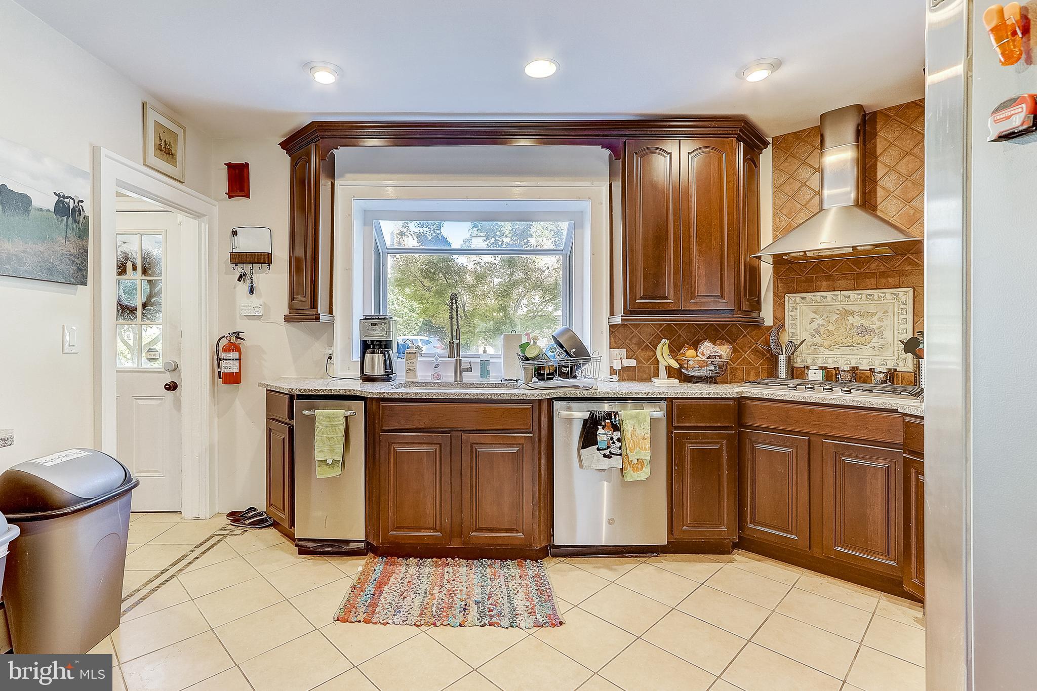 2704 Cove Road Pennsauken, NJ 08109 - Photo 15 of 47