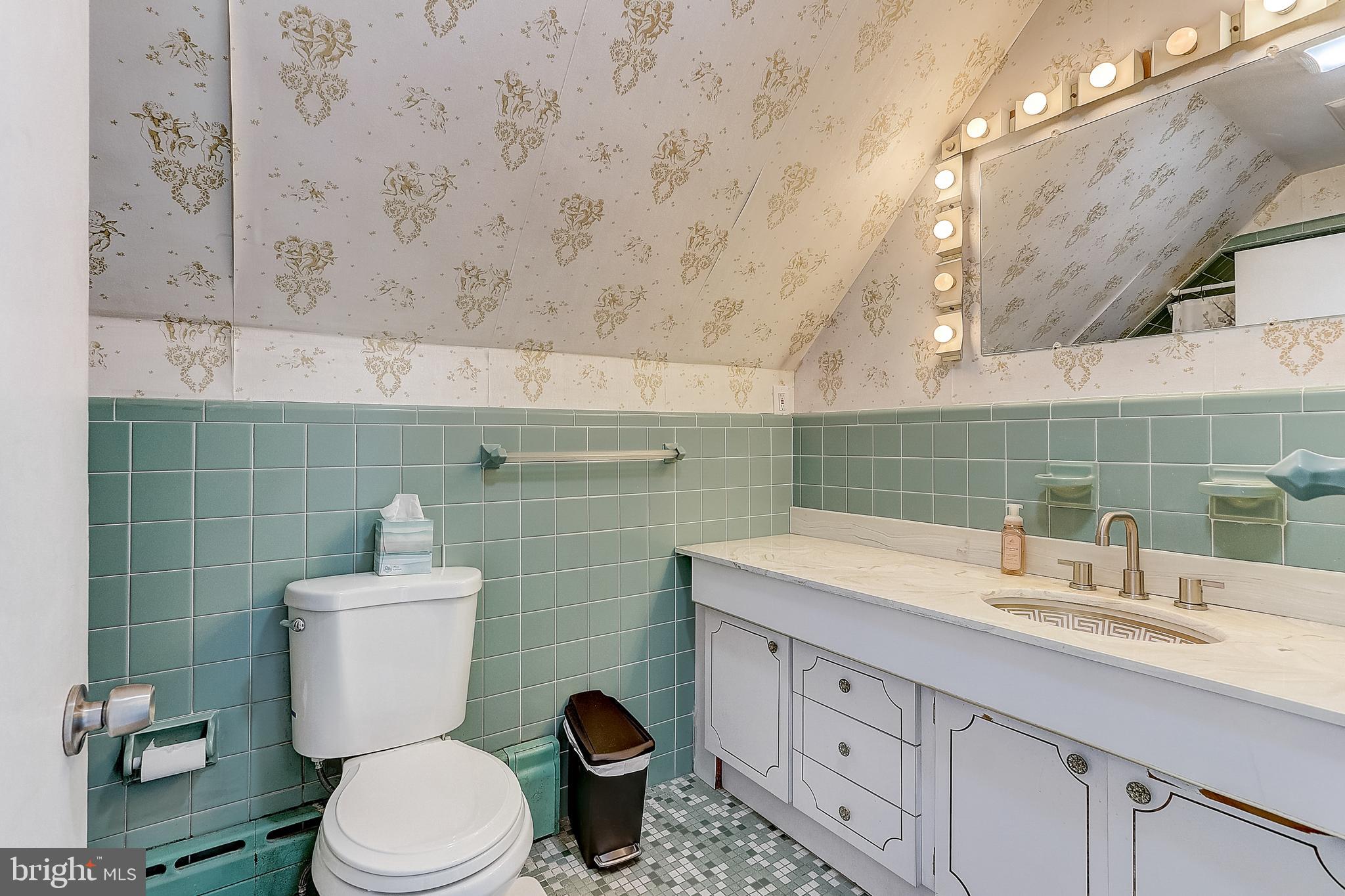 2704 Cove Road Pennsauken, NJ 08109 - Photo 36 of 47