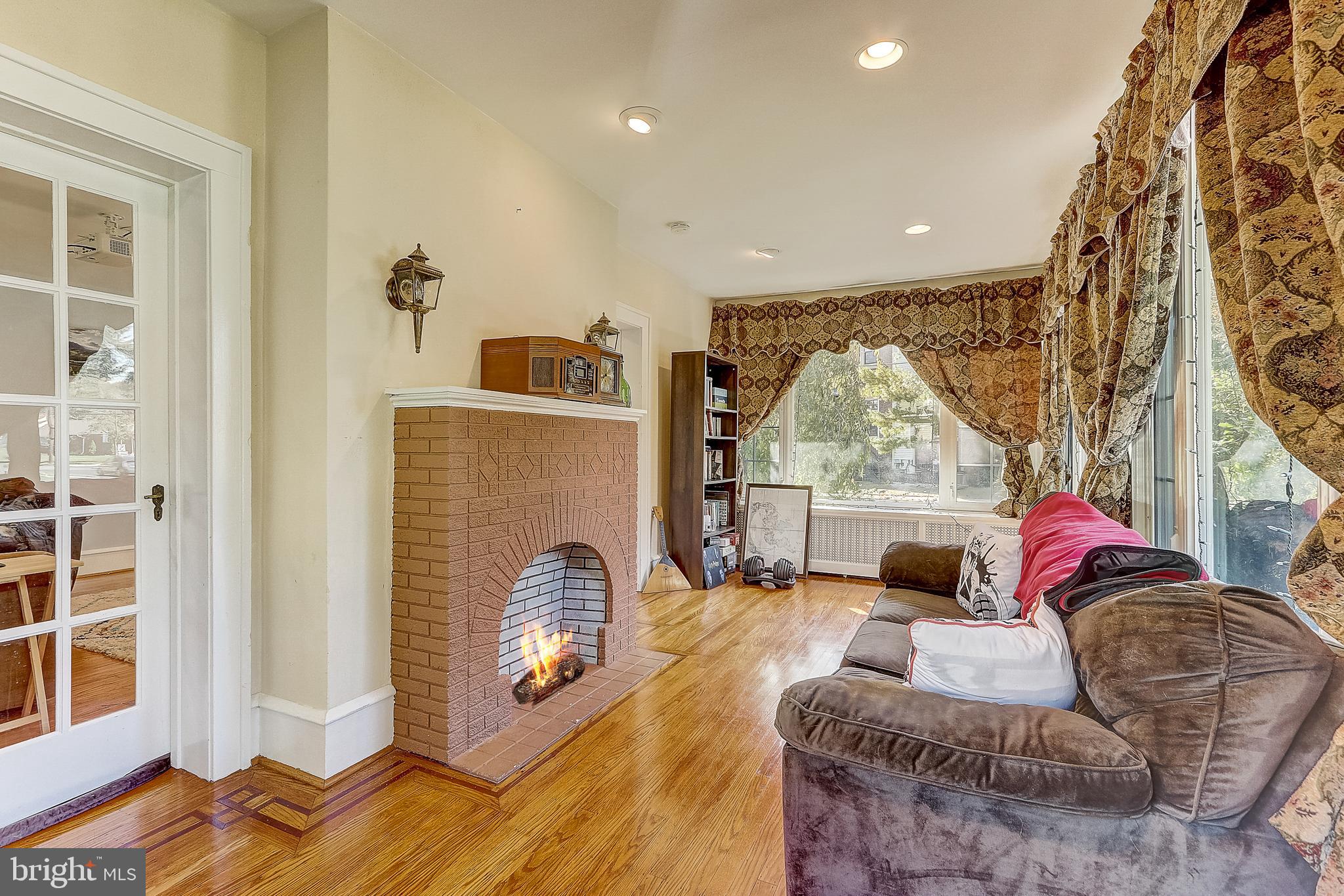 2704 Cove Road Pennsauken, NJ 08109 - Photo 10 of 47
