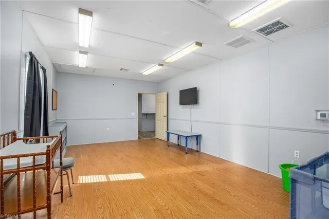 $675,000 | 1255 Mountain View Road, King, NC 27021