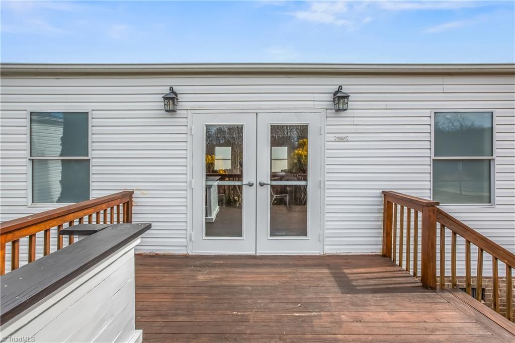 1255 Mountain View Road King, NC 27021 - Photo 10 of 50