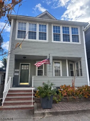 $2,500 | 3 Van Buren Street, Unit 2, Passaic, NJ 07055