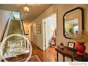 961 Trombley Road Grosse Pointe Park, MI 48230 - Photo 4 of 31