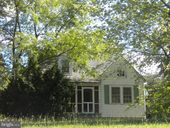1250 Hallowing Point Road Prince Frederick, MD 20678 - Photo 1 of 2 Exterior (Front)