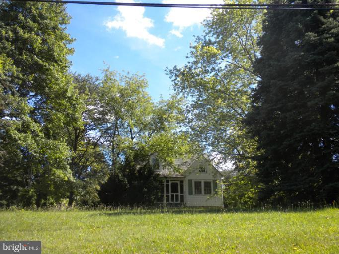 1250 Hallowing Point Road Prince Frederick, MD 20678 - Photo 2 of 2 Exterior (Front)