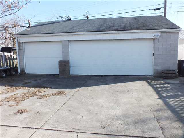 4062 Haughn Road Grove City, OH 43123 - Photo 2 of 22