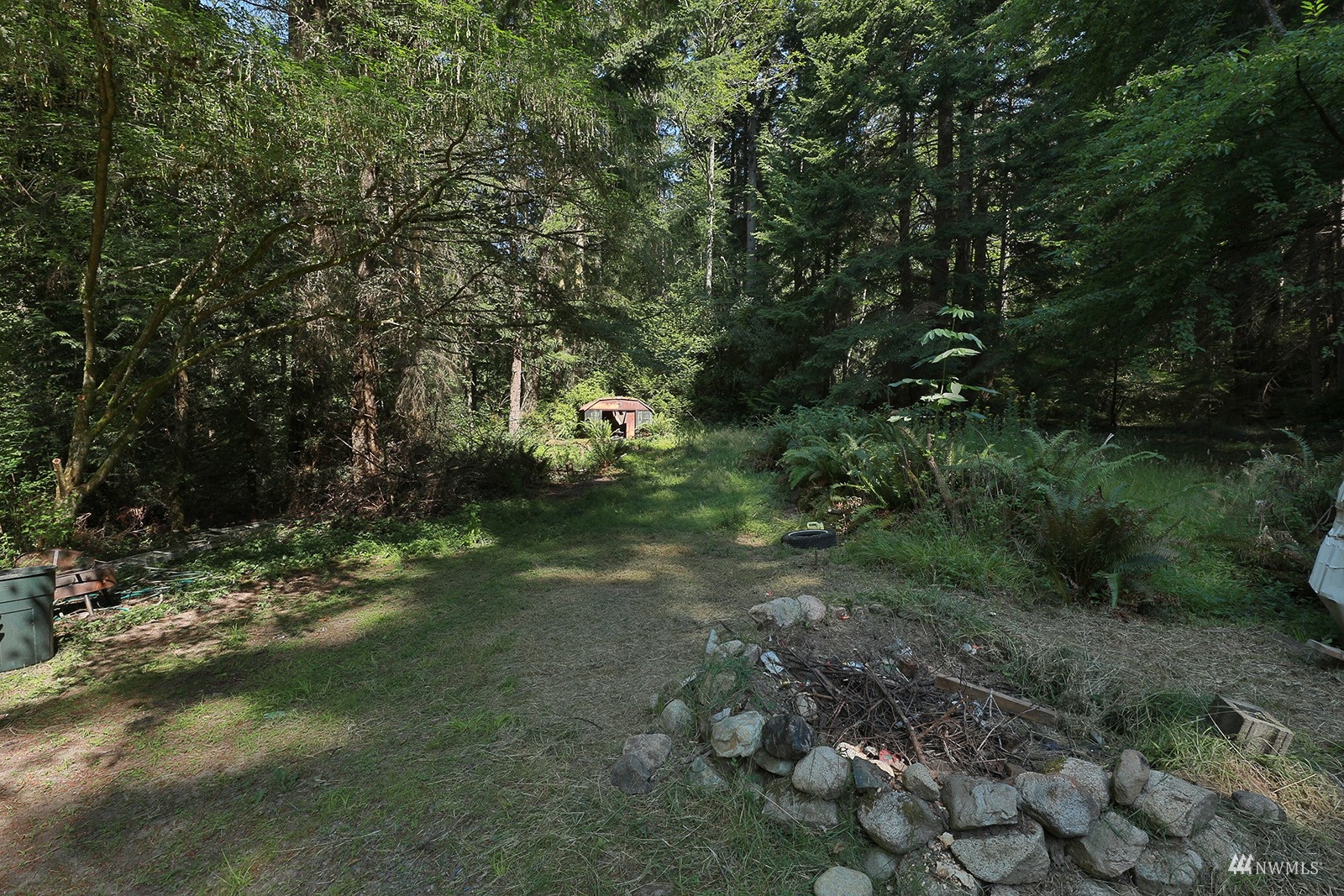 7621 Jewett Road Clinton, WA 98236 - Photo 11 of 27 Gallery Image 11
