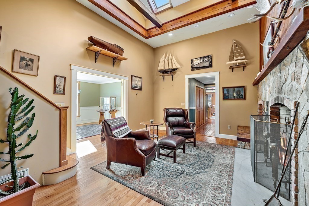 6 Spring Street Foxboro, MA 02035 - Photo 13 of 32 Gallery Image 13