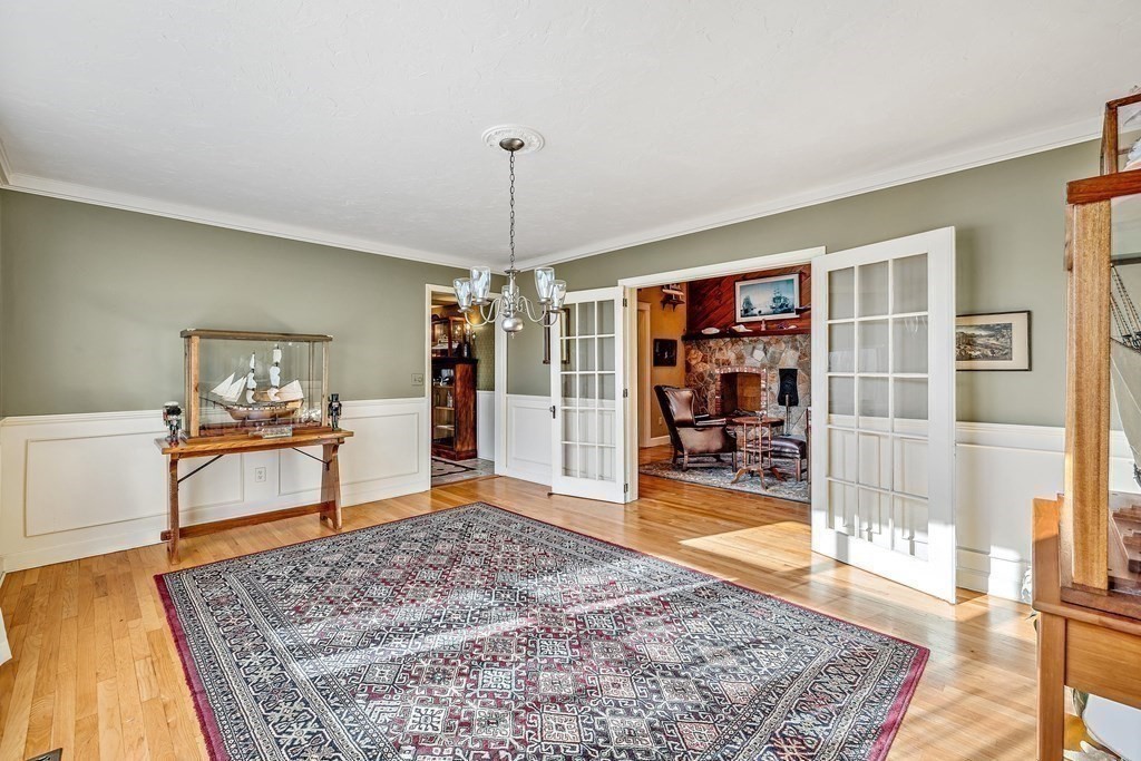 6 Spring Street Foxboro, MA 02035 - Photo 9 of 32 Gallery Image 9
