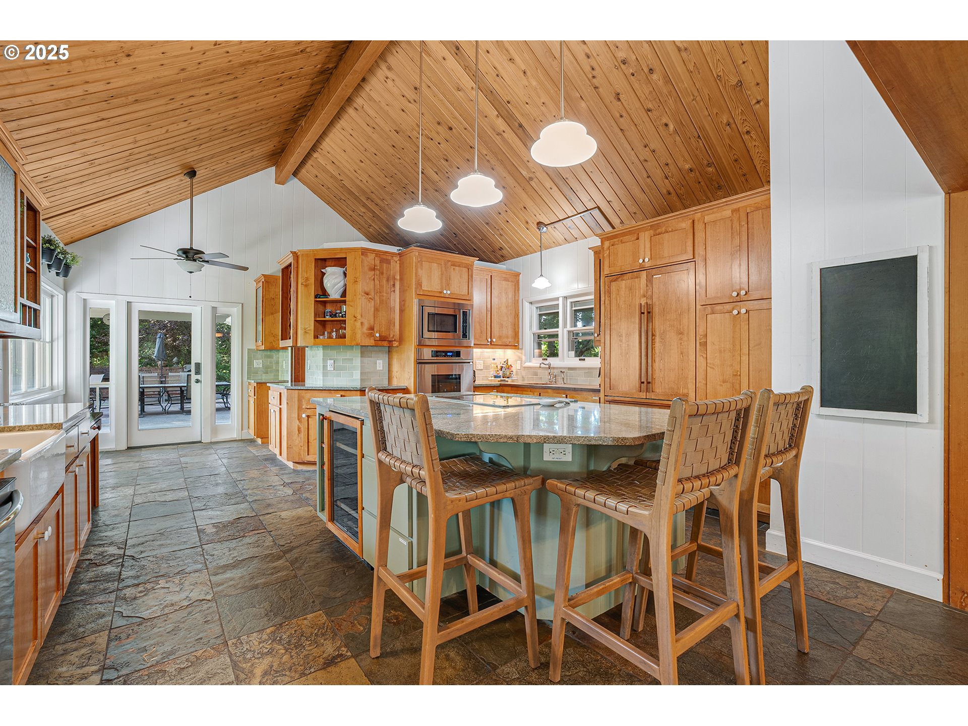 33150 Northeast Wilsonville Road Newberg, OR 97132 - Photo 11 of 47