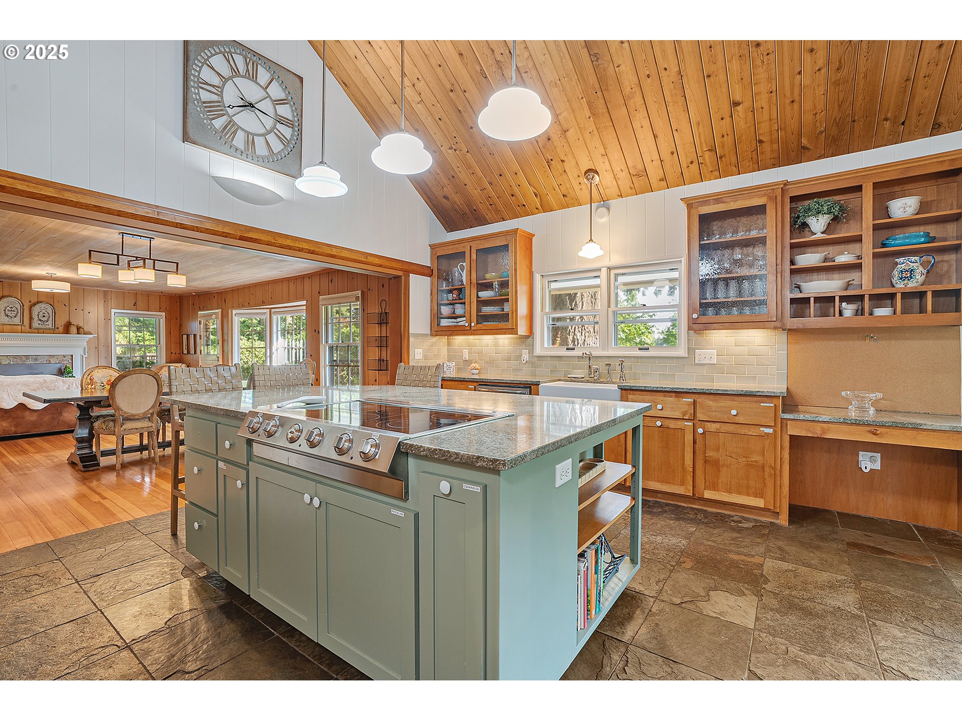 33150 Northeast Wilsonville Road Newberg, OR 97132 - Photo 8 of 47