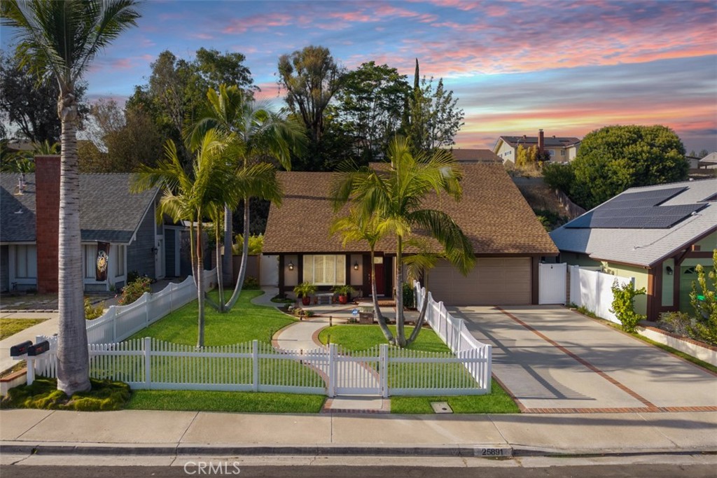 25891 Tree Top Road Laguna Hills, CA 92653 - Photo 2 of 55