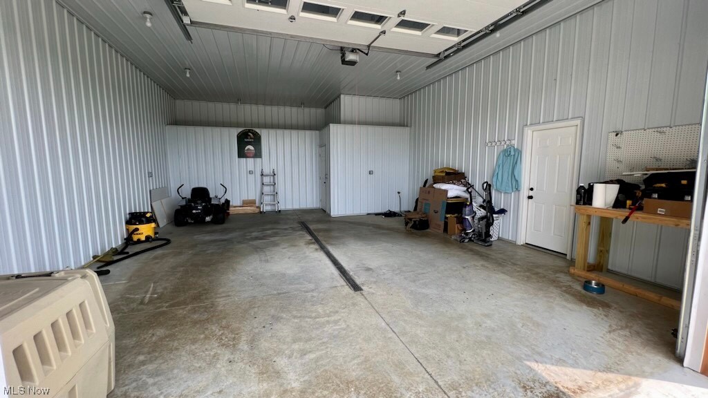 4985 Lewellyn Road Roseville, OH 43777 - Photo 9 of 27 Gallery Image 9