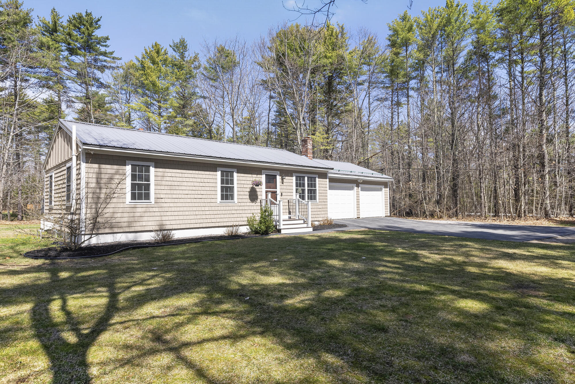 10 Standish Neck Road Gorham, ME 04038 - Photo 2 of 44 10 Standish Neck_W5_28