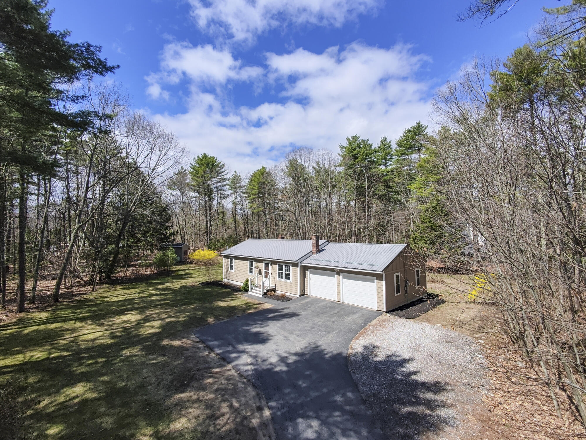 10 Standish Neck Road Gorham, ME 04038 - Photo 5 of 44 10 Standish Neck_W5_37