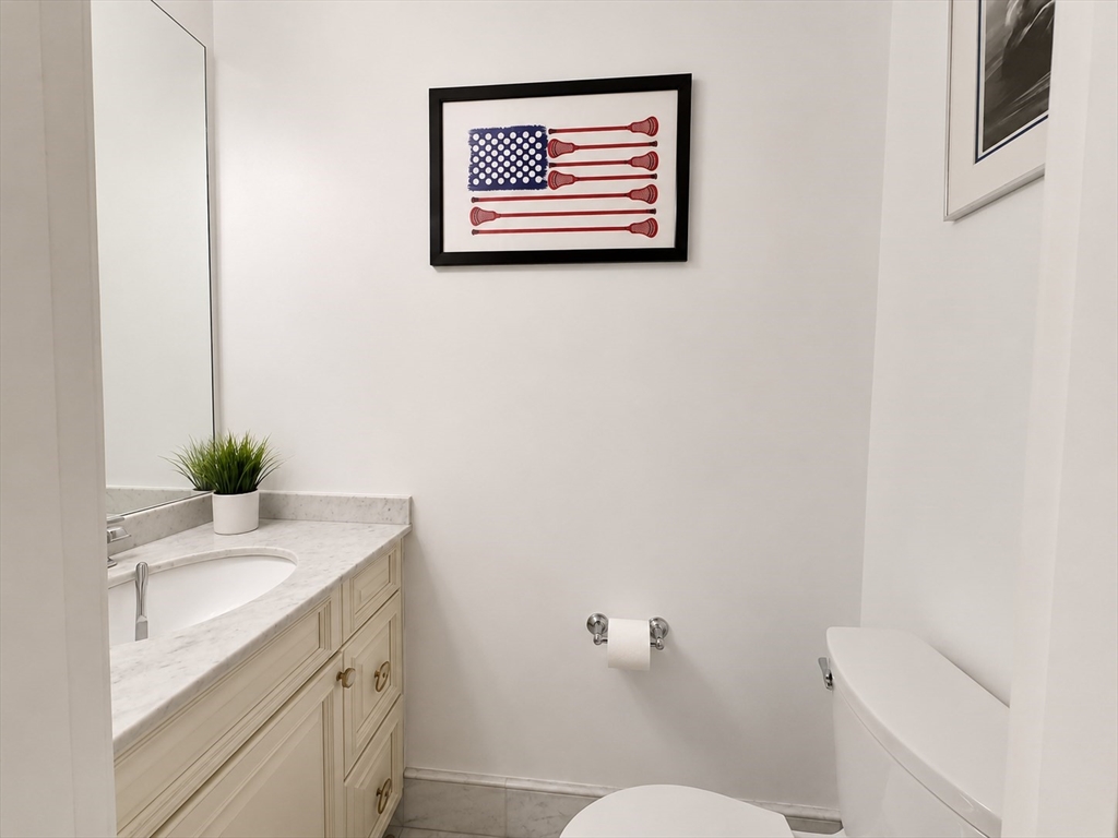3 M Street, Unit 2 Boston, MA 02127 - Photo 8 of 20