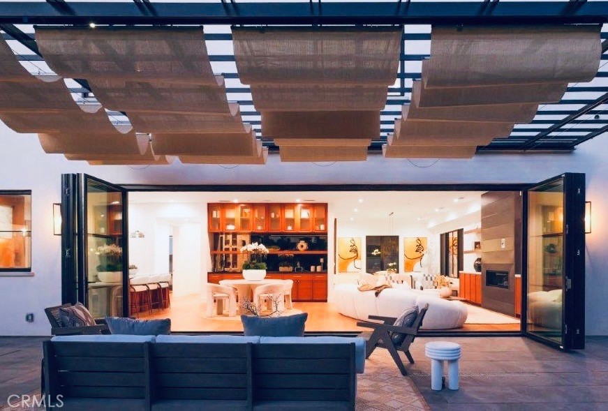 704 Apsley Road Palos Verdes Estates, CA 90274 - Photo 14 of 59