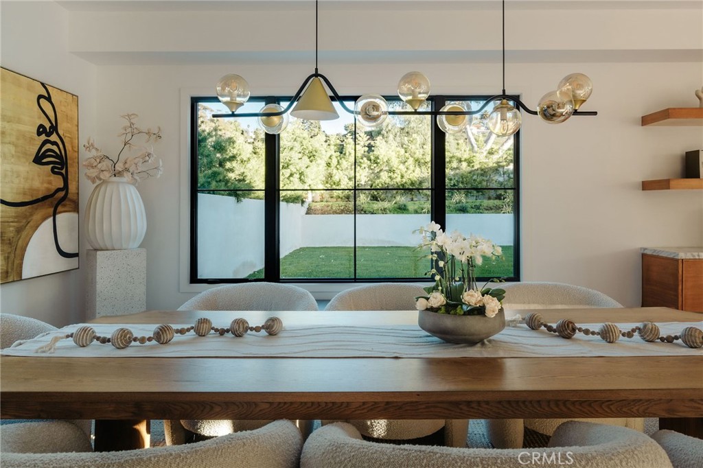 704 Apsley Road Palos Verdes Estates, CA 90274 - Photo 9 of 59