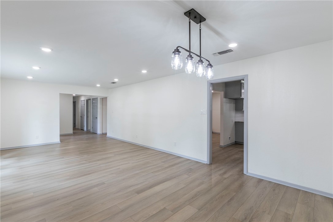 706 Fillmore Street McGregor, TX 76657 - Photo 5 of 26