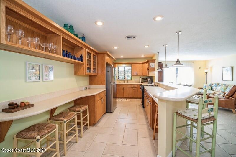 1091 Bali Road Cocoa Beach, FL 32931 - Photo 8 of 40 Kitchen