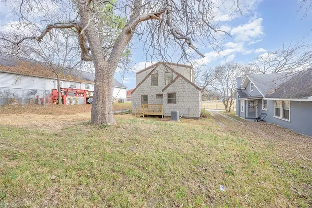 $250,000 | 8 School Street, Thomasville, NC 27360