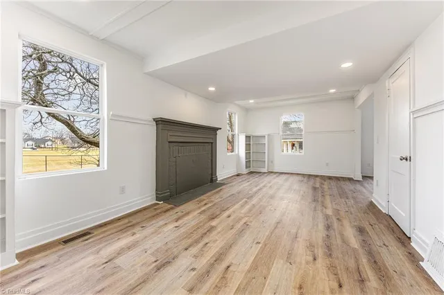 $250,000 | 8 School Street, Thomasville, NC 27360