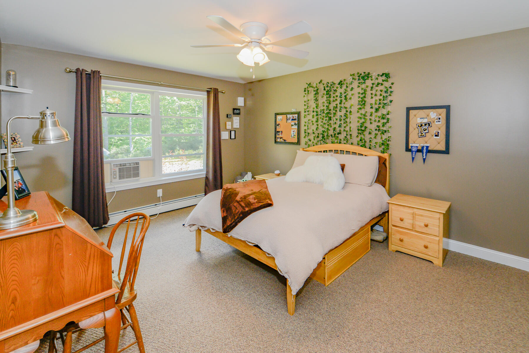 355 Songo School Road Naples, ME 04055 - Photo 29 of 51 27 third bed