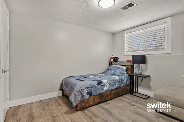 $275,000 | 220 Stadium Drive, Middleville, MI 49333