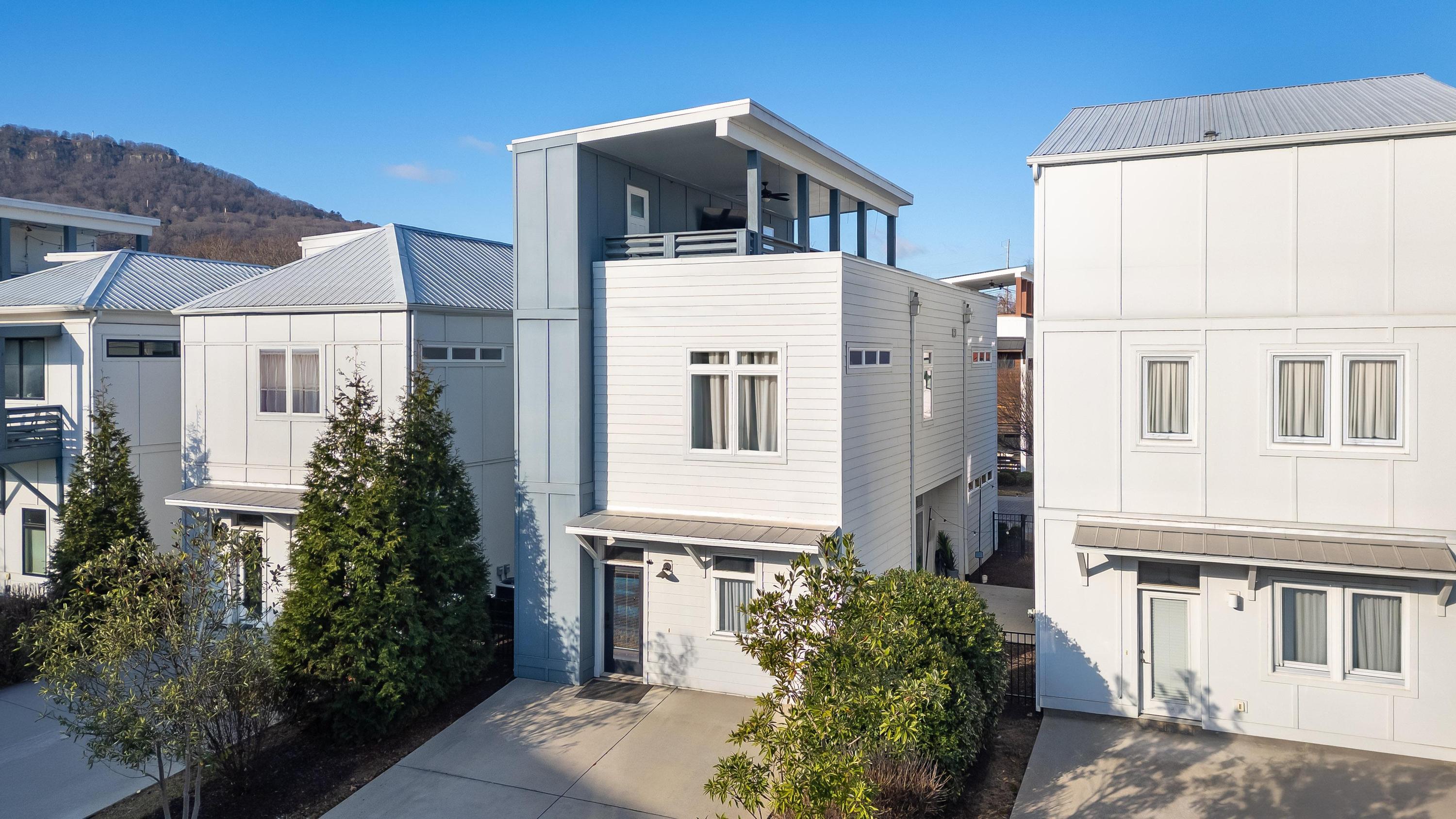 2026_01_January_1493_Sinclair_Ave_0001