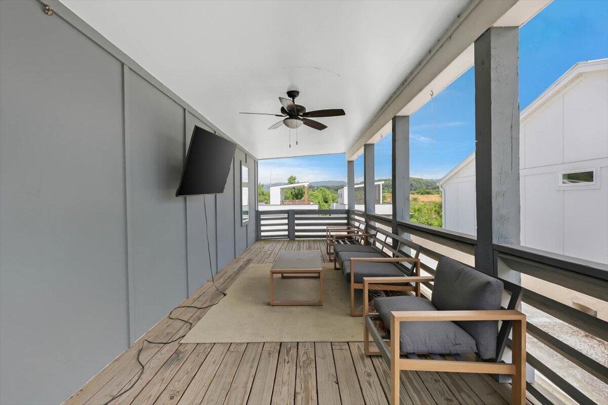 1493 Sinclair Avenue Chattanooga, TN 37408 - Photo 13 of 46 24-Pinnacle Tour - 1493 sinclair - 24