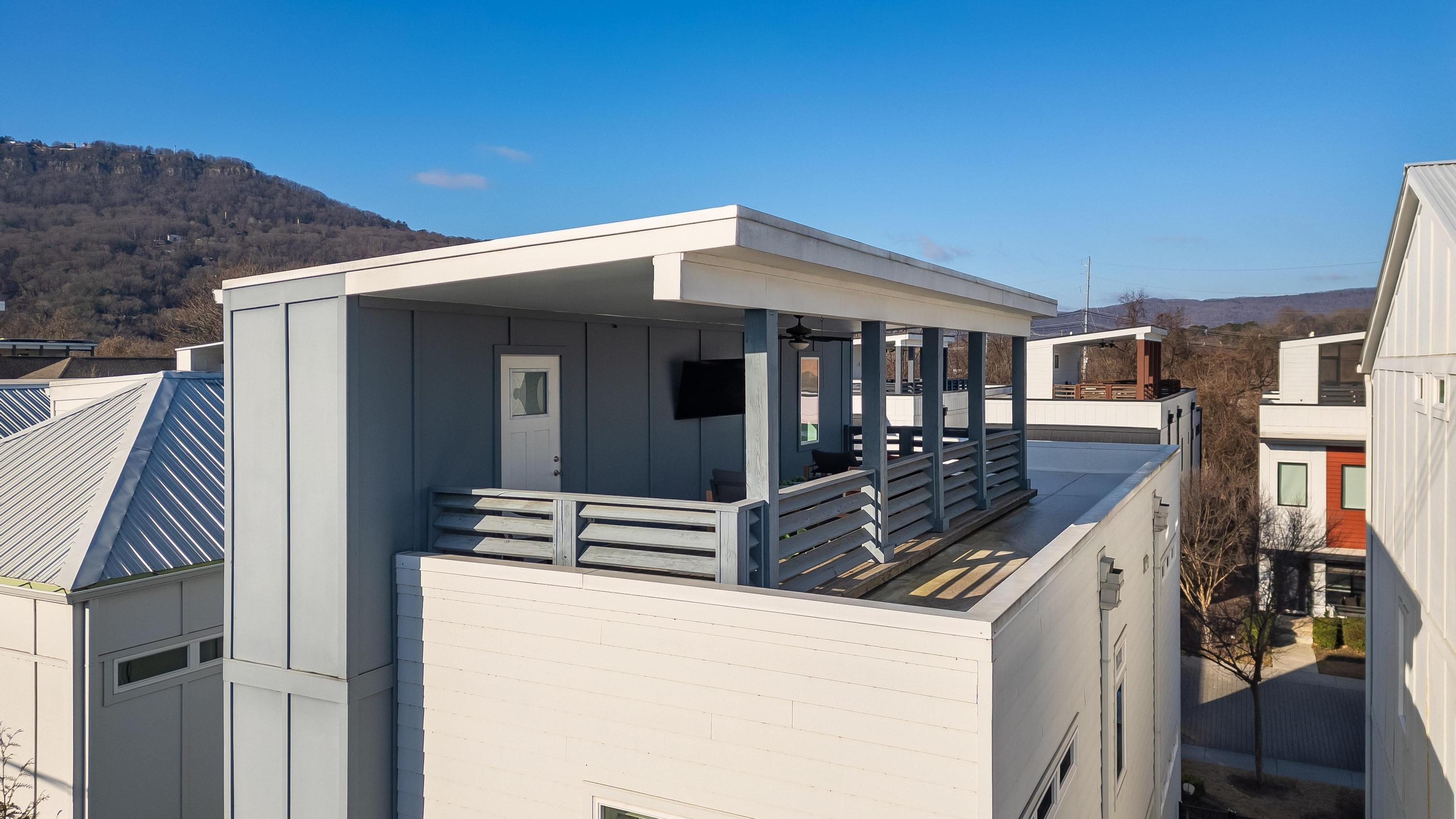 1493 Sinclair Avenue Chattanooga, TN 37408 - Photo 2 of 46 2026_01_January_1493_Sinclair_Ave_0002