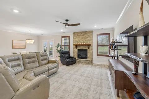 $618,900 | 837 Odell Drive, White House, TN 37188